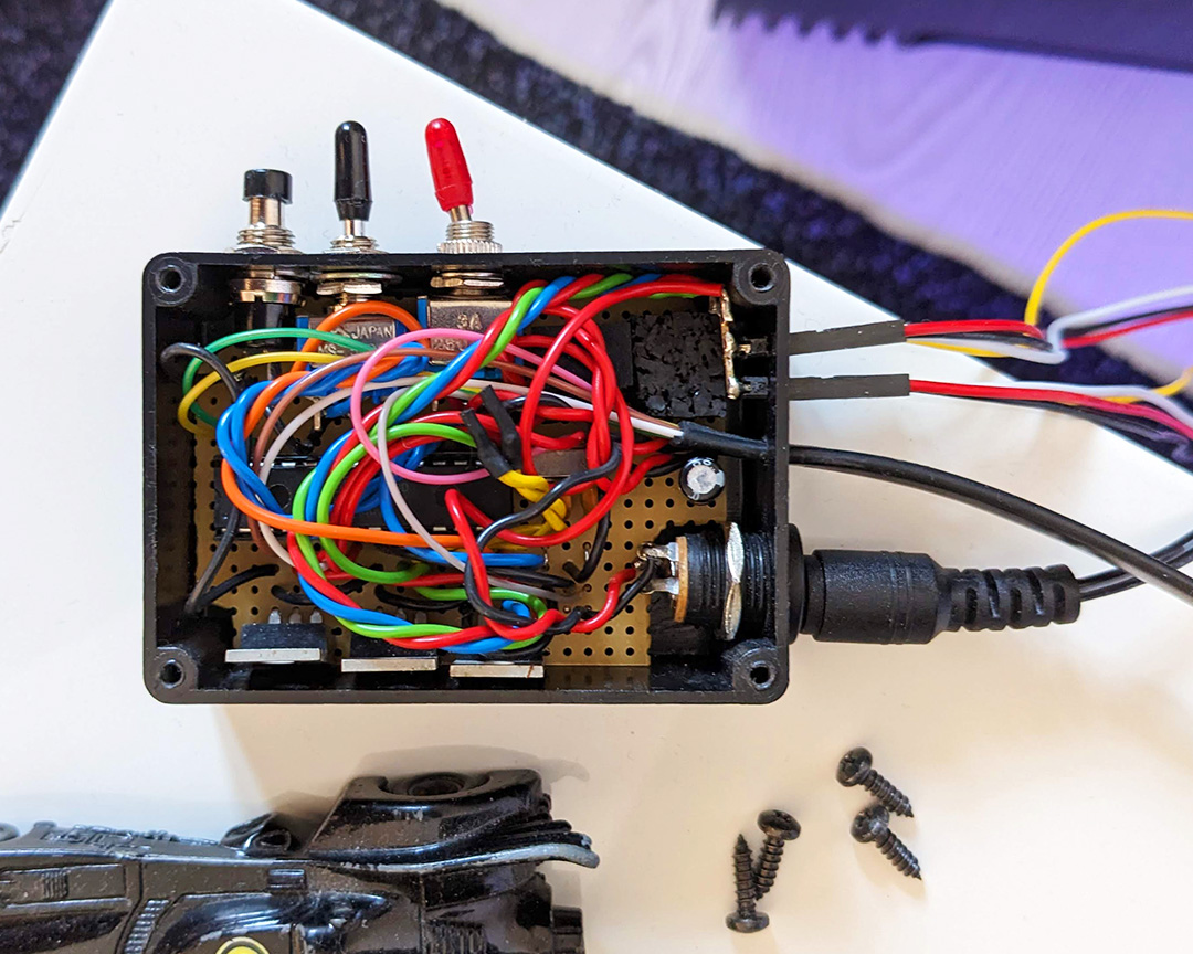 Photo of the wiring of the controller that controls LED strips based on color sensor input